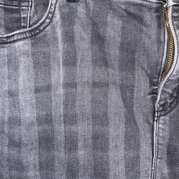 Torrid Bombshell Skinny High Rise Stretchy Skinny Stripped Black Jeans Sz 22R - Picture 9 of 10